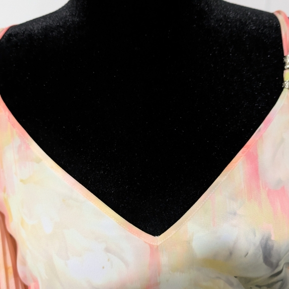 White House Black Market Floral Off-Shoulder Dress, Size 10. Like New! - Picture 6 of 10